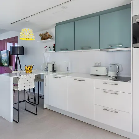 The Hype House Hotel 3*