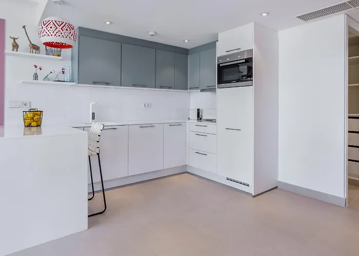 ホテル The Hype House 3*