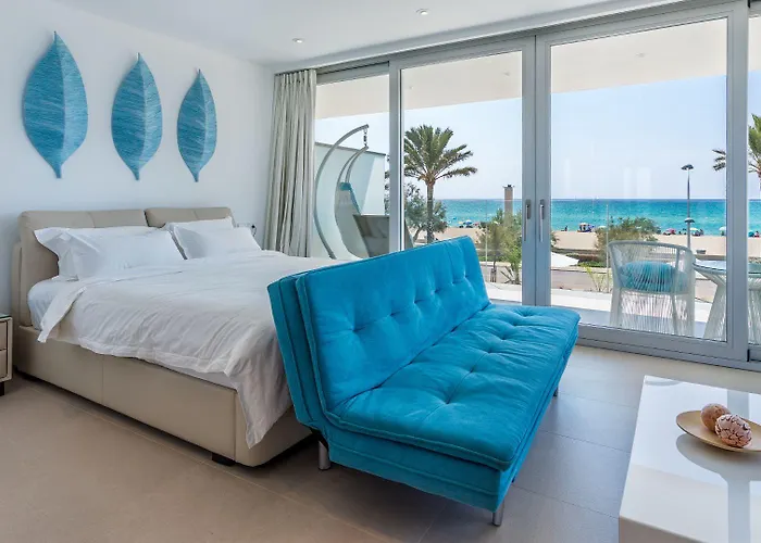 The Hype House Szálloda